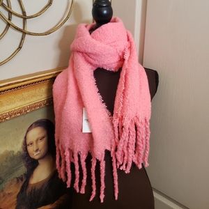Nwt soft pink scarf
